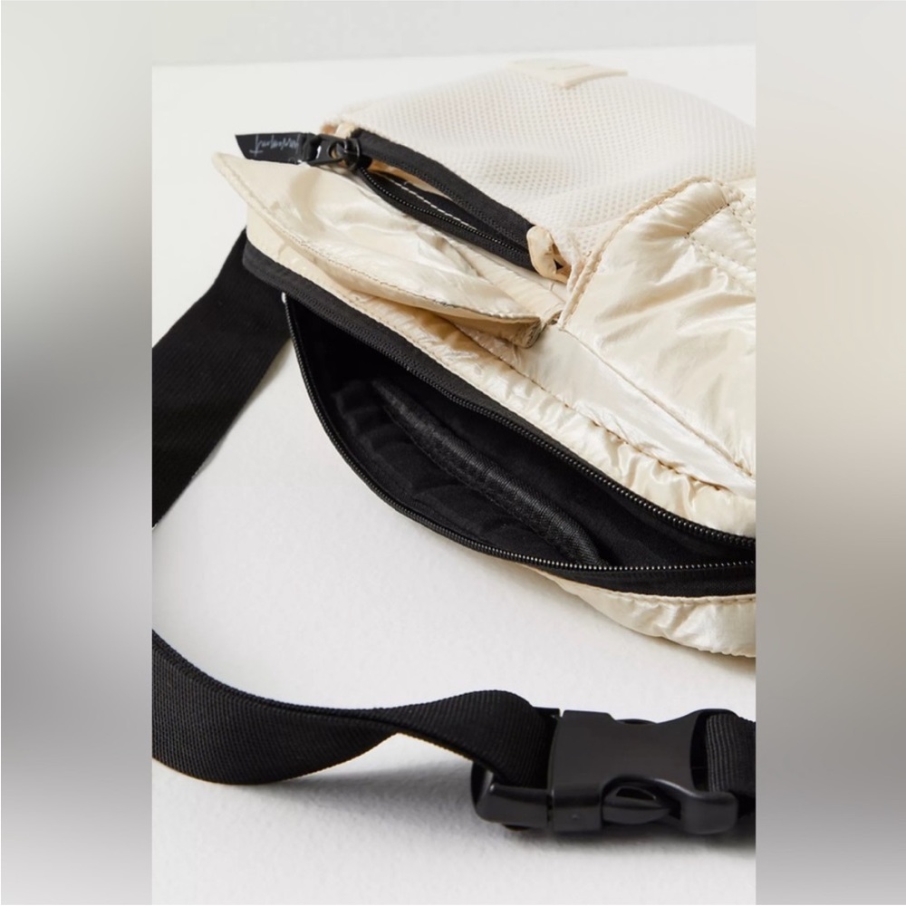 NWOT!! Free People Cream and Black Crossbody Bag - Picture 2 of 5